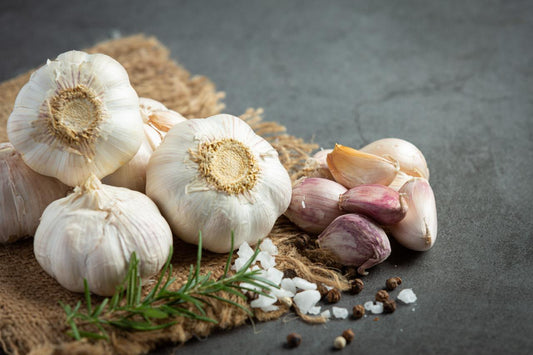Garlic and Cholesterol: Maintaining Balance