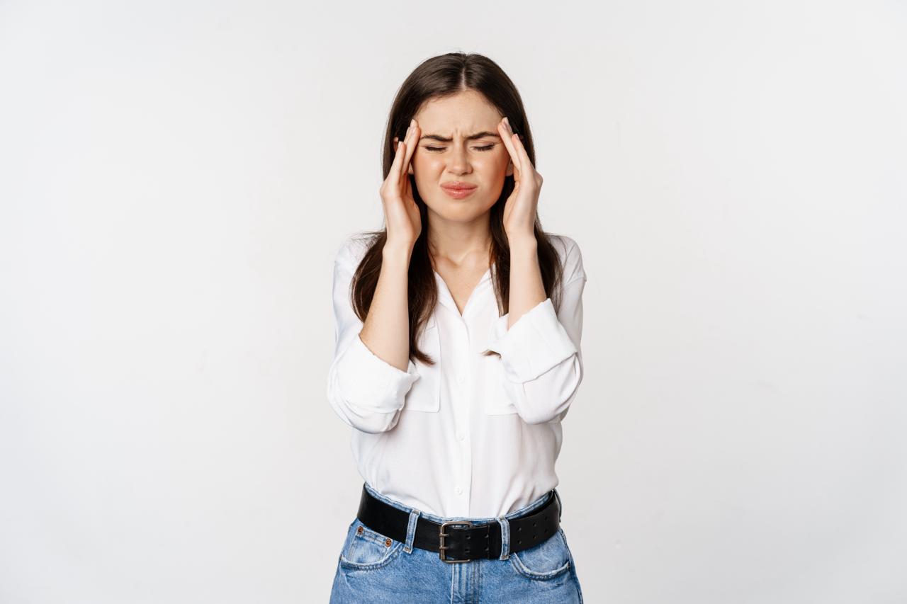 Migraine and Food Triggers: Identifying Culprits – Swaarnim Ayurveda